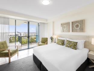 Alexandra Headland Apartment | Oaks Sunshine Coast Seaforth Resort
