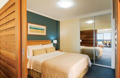 The Entrance Apartment | Oaks The Entrance Waterfront Suites
