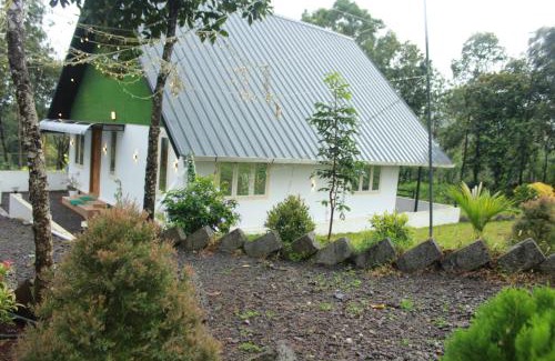 Elappara House | Oakwood Oasis Vagamon - Premium Homestay