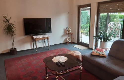 Neuenhagen bei Berlin Apartment | Oase im Grünen Pad1