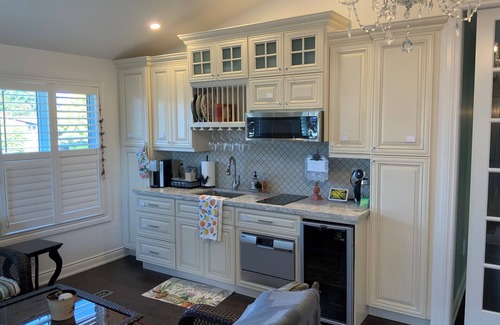 Niagara-on-the-Lake Apartment | Oasis amidst the wineries! Loftn