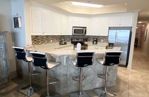 Orange Beach Condo | Oasis at OBA Penthouse #3205 Beachfront 3BR/4Bath luxury w/Lazy River & Slide!