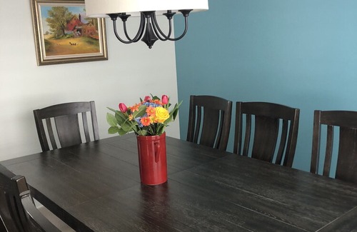 Leamington Bed & Breakfast | Oasis At The Point Bed & Breakfast