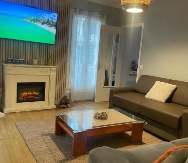 Colombes Apartment | Oasis de Détente et Évasion Urbaine au Cœur de la Ville