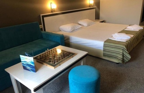 Lozenets Hotel | Oasis Del Mare