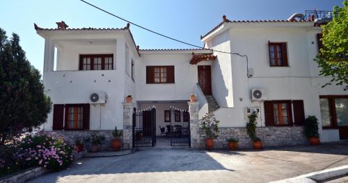 Neo Klima Apartment | Oasis Deluxe Apartments
