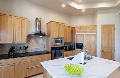 Fountain Hills House | Oasis in the Sun by HomeSlice Stays
