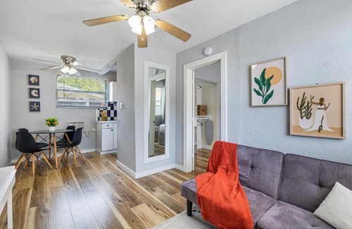 Poinciana Park Apartment | Oasis Jumbo - Complex for Big Groups