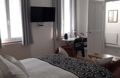 Marconne Bed & Breakfast | Oasis Master Suite