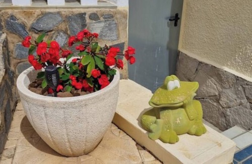 Denia House | Oasis on the Montgo, cozy apartment with large covered terrace