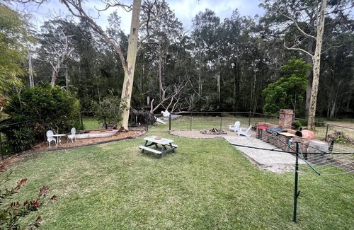 Sanctuary Point House | Oasis on The Park - Beautiful creekfront reserve