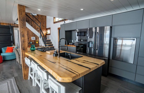 Tatamagouche Villa | Oasis on the Shore