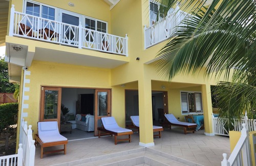 Tower Isle Villa | Oasis Palms Luxury Villa