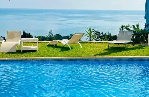 La Marsa Apartment | Oasis Santorina Pool Sea Sky