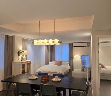 Yeonnam-dong Apartment | Oasis Stay Hongdae