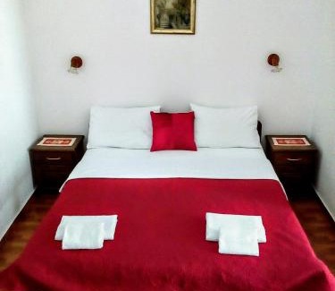 Sveti Stefan House | Oaza Guest House