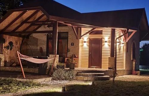 Becej House | OAZA KUĆA ZA ODMOR
