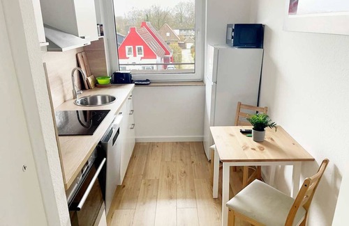 Oldenburg Apartment | Ob11 - Modernes 2 Zimmer Apartment mit Balkon in Oldenburg, 52qm, 2 Zimmer, Max. 4 Personen