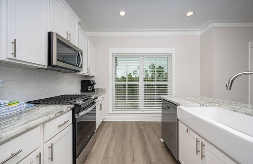 Orange Beach House | OBA Fun! Pool, Putting Green, New SummerSalt 2850