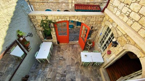Tokoglu Hotel | Oberj d'Azur Alaçatı
