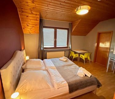 Obermaubach Apartment | obermaubach-am see Apartments
