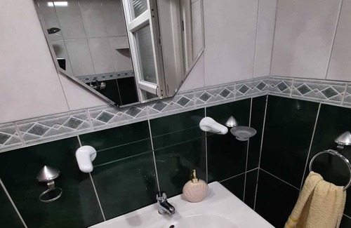 Benkovac Condo | Obiteljski apartman za odmor - 3 min from plaže, max 5 osoba