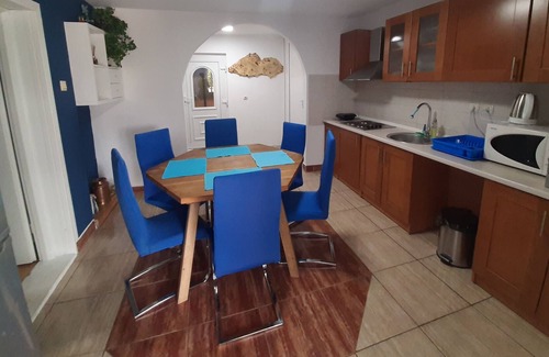 Benkovac Condo | Obiteljski apartman za odmor - 3 min from plaže, max 5 osoba