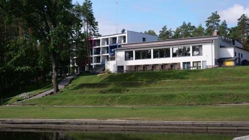 Kokotek Hotel | Oblacka Przystań