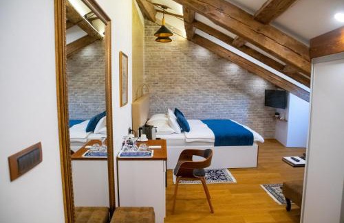 Old Town Bed & Breakfast | Oblivion Luxury Rooms