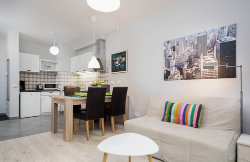 Powazki Apartment | Obozowa 20 | Beige Apartment | Parking | Desk