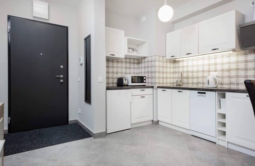 Powazki Apartment | Obozowa 20 | Beige Apartment | Parking | Desk