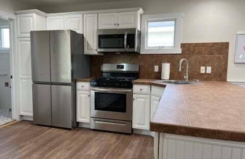 Point Pleasant Beach House | OCE106A | Townhouse next to beach & boards! 2 Car park, 6 badges, PETS! Shore Points Vacations