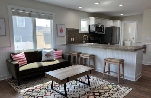Point Pleasant Beach House | OCE106B | Townhouse next to beach & boards! 2 Car park, 6 badges, PETS! Shore Points Vacations