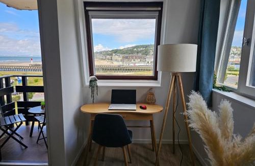 Deauville Apartment | Ocea Marina appartement vue mer refait à neuf avec parking privatif