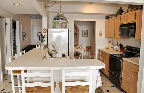 Brigantine Condo | OCEAN 21: Beautiful 2Bed 2Bath Oceanfront Condo, Brigantine, NJ