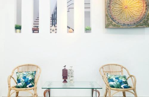 Tanjung Bungah Villa | Ocean 25 Shamrock Beach Big Group 6 Bedroom 5 Bathroom with Pool