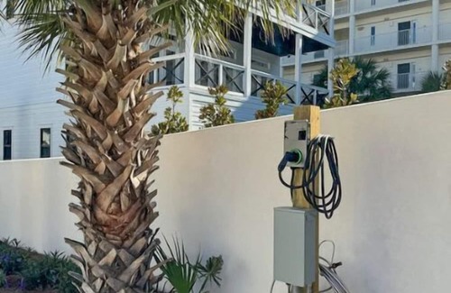 Chivas Bluff Condo | Ocean Air Lower East Private Beach on 30A (BEACHFRONT)