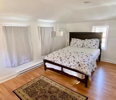 New London Apartment | Ocean Ave Suite