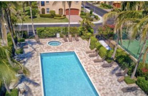 Hutchinson Island South Villa | Ocean Bay Villas on Hutchinson Island Florida