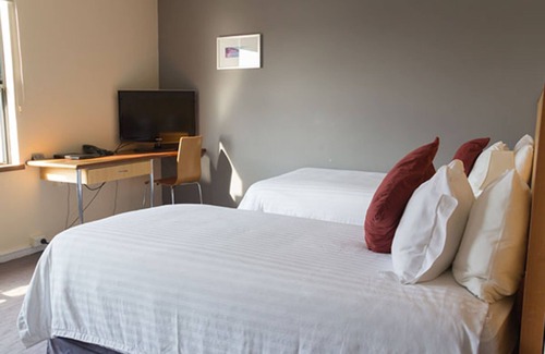 Cottesloe Hotel | Ocean Beach Hotel