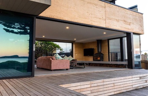 Umina Beach House | Ocean Beach Pavilion - Beachfront