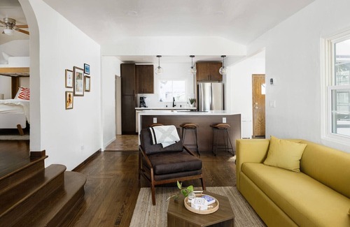 Ocean Beach House | Ocean Beach Spanish Gem | Walk to beach pier shops
