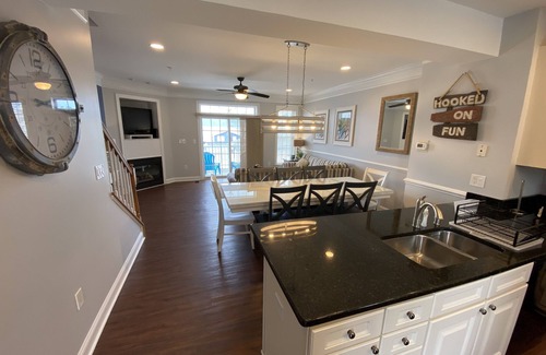 Midtown Ocean City House | Ocean Block with short walk to Beach