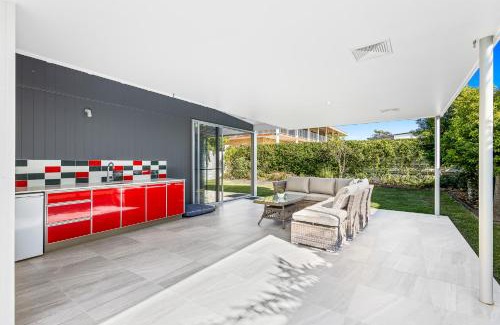 Alexandra Headland Villa | Ocean Blue @ Alex