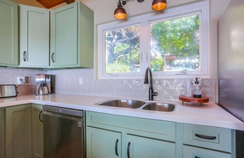 Cardiff-by-the-Sea House | Ocean Blue House Great for Families