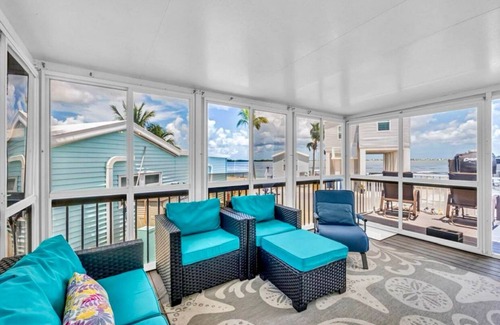 Cutthroat Harbor Estates Cottage | Ocean Breeze at Venture Out 537