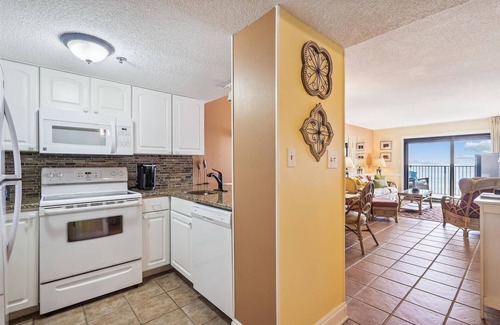 Ono Island Condo | Ocean Breeze East Beachfront - NO HASSLE CHECK OUT