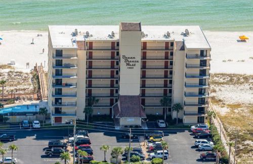Ono Island Apartment | Ocean Breeze East