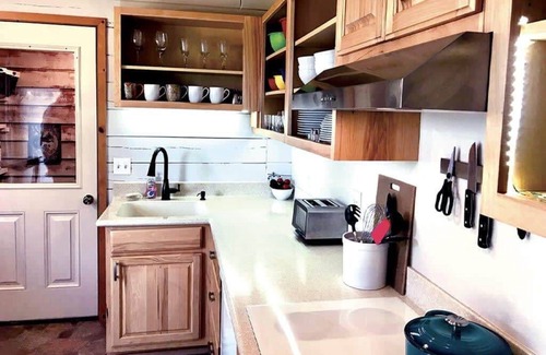 Gold Beach House | Ocean Breeze Oasis Gold Beach!