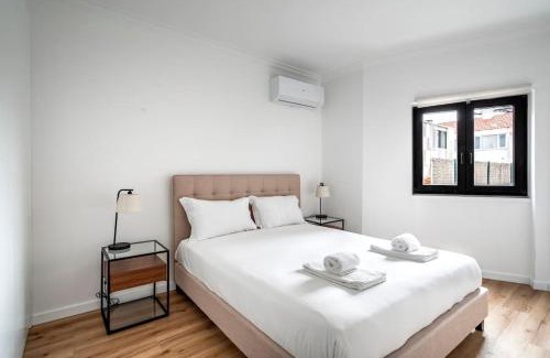 Cascais Apartment | Ocean Breeze: T1 Apartment in Cascais